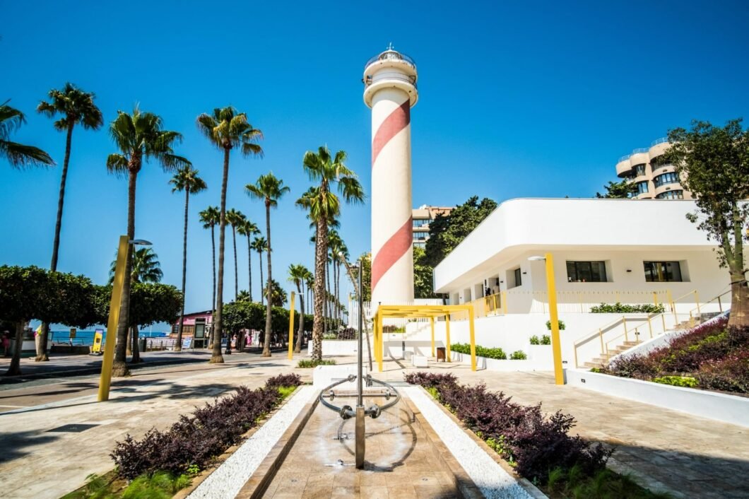 Faro de Marbella