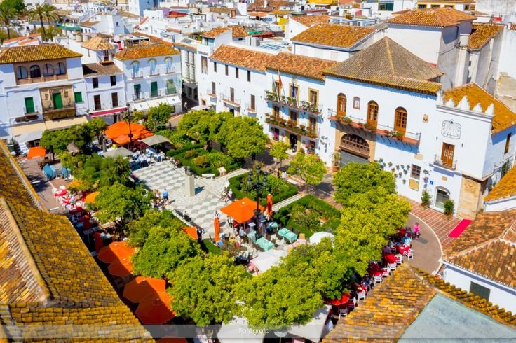 Plaza de los Naranjos